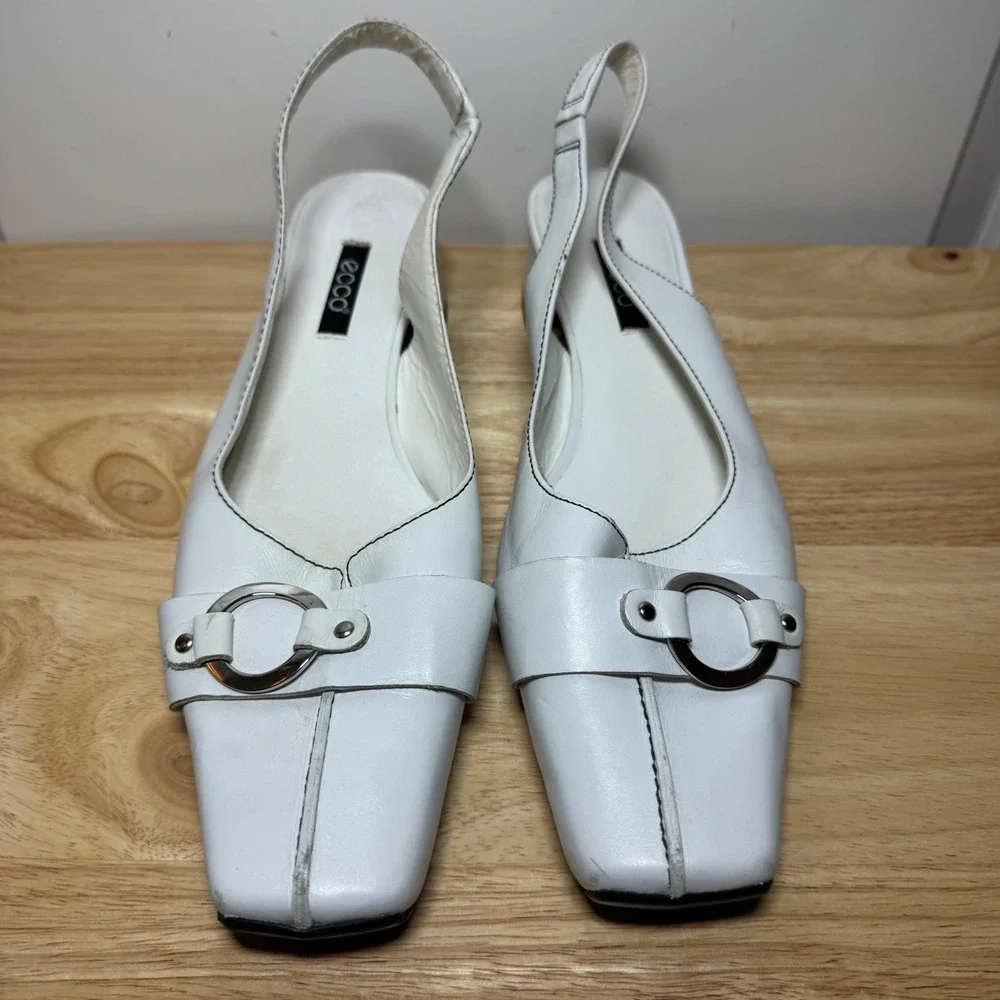 Ecco Womens White Leather Square Toe Slingback Block Heels Silver Buckle Size 40